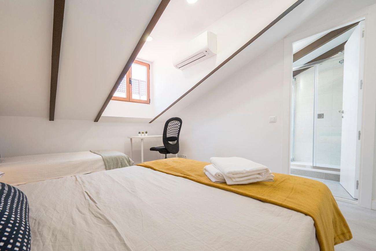 Exclusivo Atico Con Terraza En Plaza Mayor Madrid Exterior foto