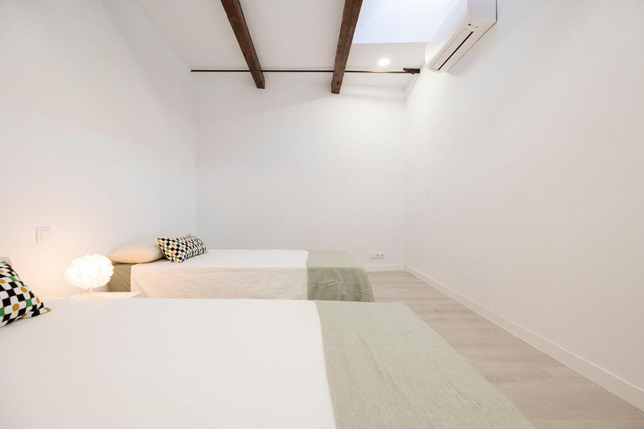 Exclusivo Atico Con Terraza En Plaza Mayor Madrid Exterior foto