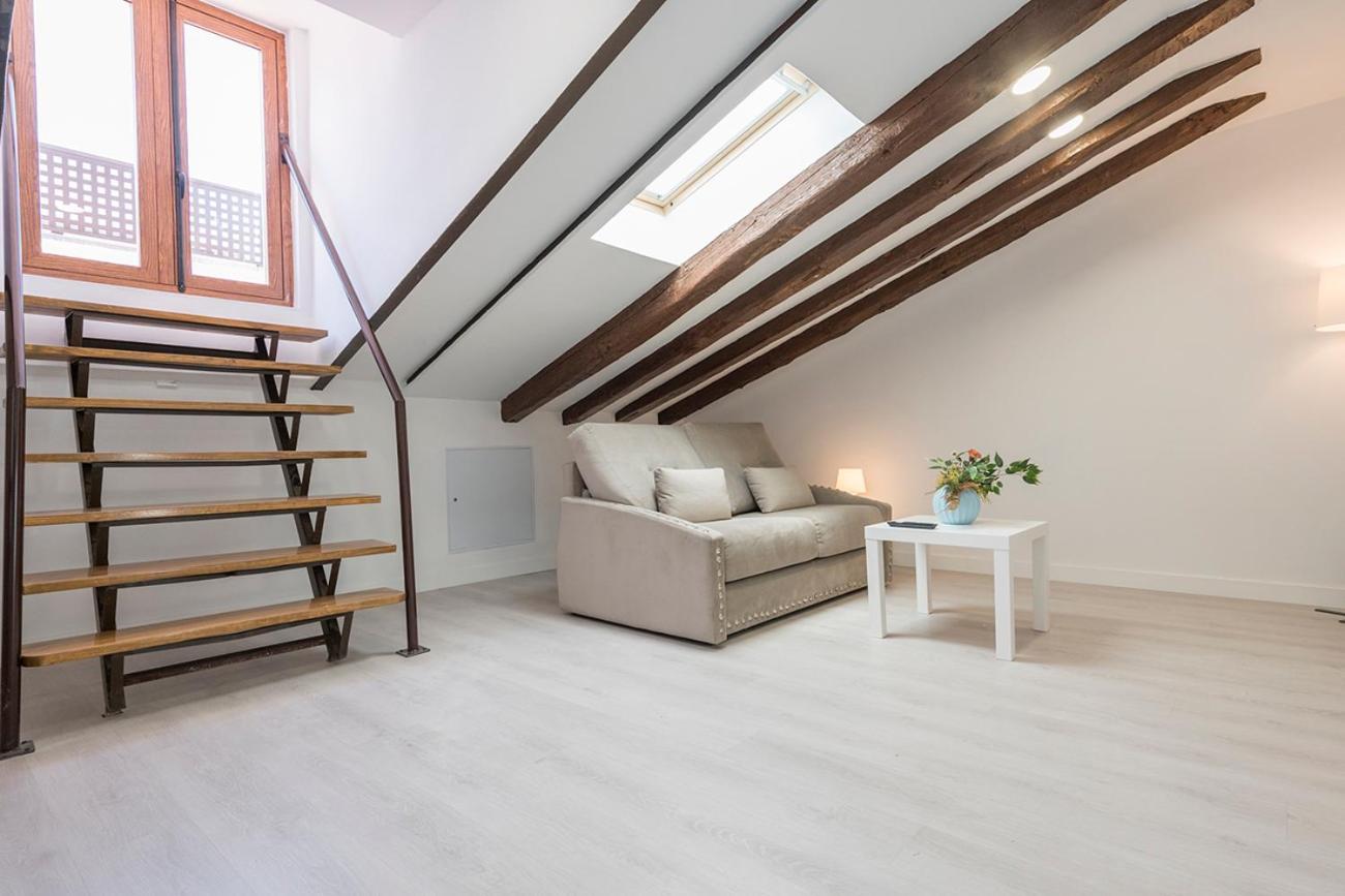 Exclusivo Atico Con Terraza En Plaza Mayor Madrid Exterior foto