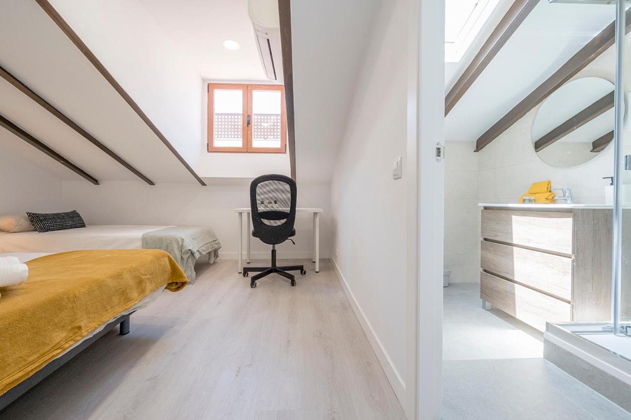Exclusivo Atico Con Terraza En Plaza Mayor Madrid Exterior foto