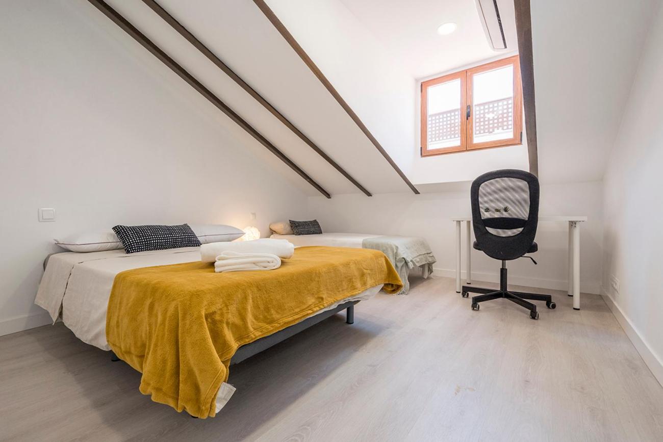 Exclusivo Atico Con Terraza En Plaza Mayor Madrid Exterior foto